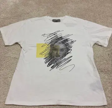 XG CHISA 티셔츠 L