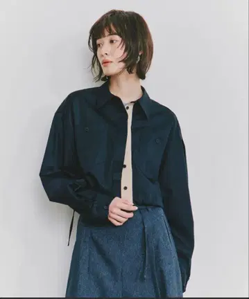 UNITED TOKYO 턱 슬리브 숏 셔츠