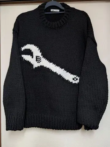 ZARA 자카드 니트 몽키 렌치 블랙 XL