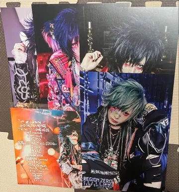 영[Hz] Rio 포트레이트 캔뱃지