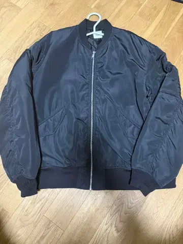 BROWN STANDARD 블랙 MA-1 자켓