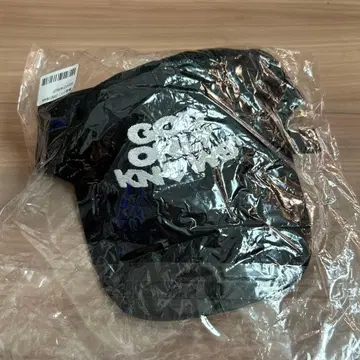 GOD ONLY KNOWS 로고 캡 블랙
