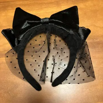 블랙 리본 포함 도트 무늬 머리띠