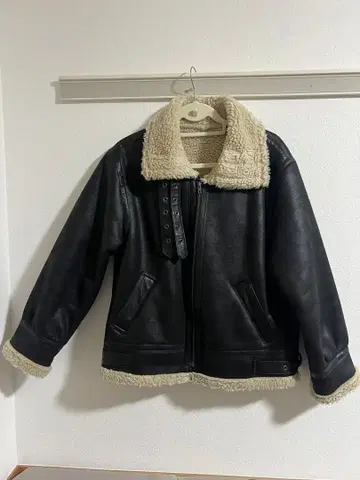 (Ungrid) 페이크 무스탕 보아 블루종