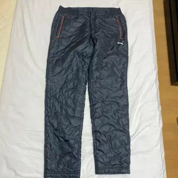 Puma 퀼팅 팬츠 블랙