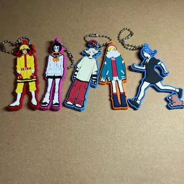 PEOPLE 1 MV 걸 키링 세트