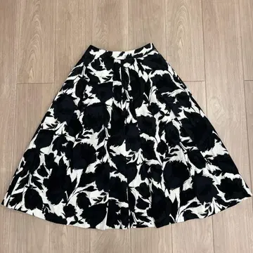 VERMEIL par iena 코튼 그로그랭 플라워 프린트 스커트