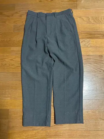 남성용 슬랙스 그레이 2턱