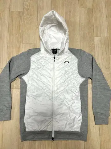 오클리 충전솜 골프 자켓 M