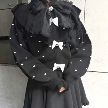 [ 새상품급 ] ROJITA 하트 숏 니트 가디건 비쥬