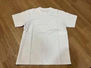 sacai 화이트 T셔츠 포켓 부착