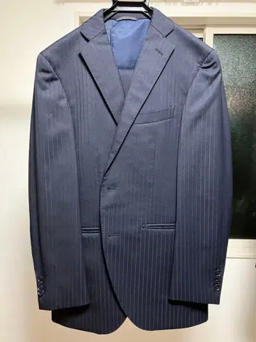 수트 컴퍼니 네이비 컬러 수트 업무 비즈니스 결혼식