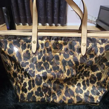 빅토리아 시크릿 레오파드 무늬 토트백
