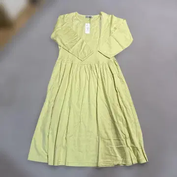 와코루 엑설런트클럽 옐로우 컬러 원피스