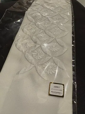 장식용 깃 칠보 시로무쿠