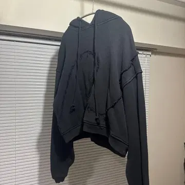 ERL 블랙 후드티