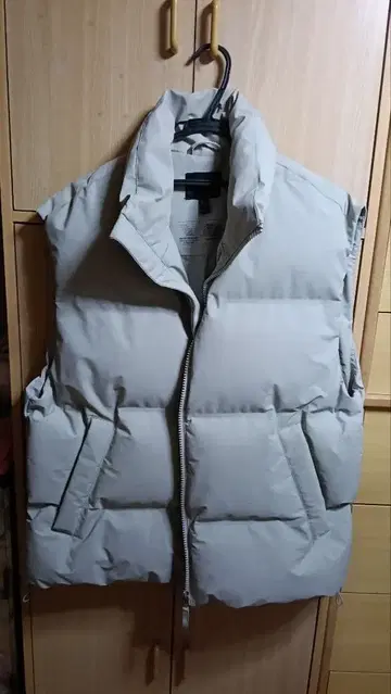 H&M 라이트 그레이 다운 베스트 L