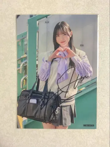 CUTIE STREET 큐스트 마나베 나기사 사인 포함 브로마이드