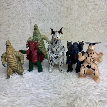 [ 울트라맨 ] 괴수 시리즈 묶음 판매 레드킹 갈베로스 엘레킹