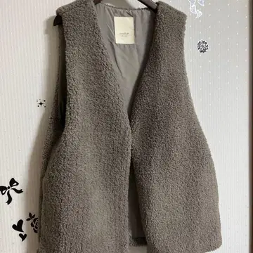 새상품 studio clip 푸들 퍼 베스트 모카 베이지? sm2