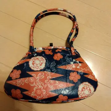 꽃무늬 일본 의류 가마구치 핸드백 네이비와 오렌지