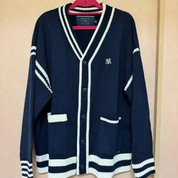 ROMANTIC CROWN 가디건