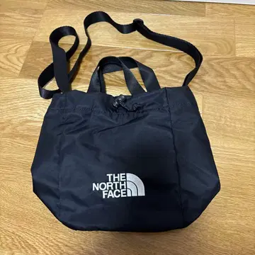 THE NORTH FACE 블랙 숄더백