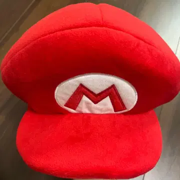 마리오 캡 스타일 빨간색 플리스 모자
