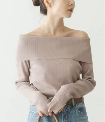 노블 라메 mix 오프숄더 니트