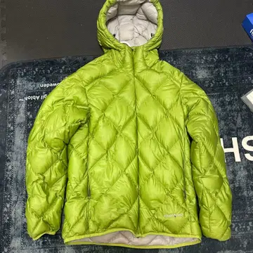 mont-bell 그린 다운 자켓