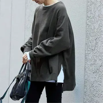 미사용 새상품 FRAMeWORK 래글런 판초 맨투맨 블랙