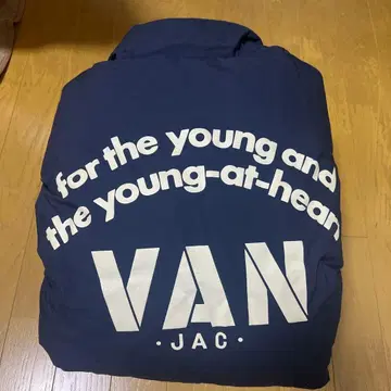 VAN 빈티지 아이템 다운 자켓