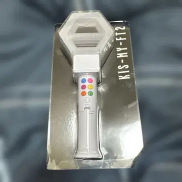 KIS-MY-FT2 응원봉