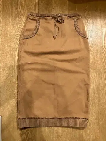 [ 새상품급 ] 이타리야 브라운 롱 타이트 스커트 M 사이즈