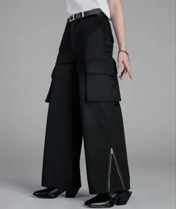 [ ADRER ] 엑스트라 퀄리티 디포메이션 플레어 카고 팬츠