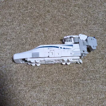 신카리온 CW L0 개량형 시험기 선두 자동차