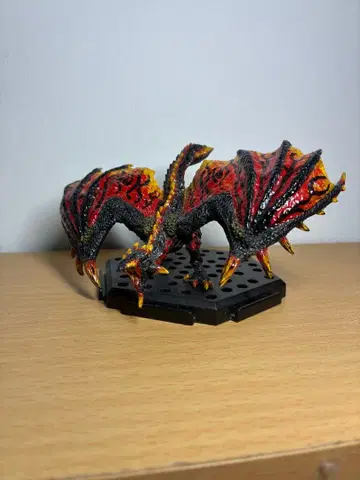 몬헌 피규어 개조 리페인트 블랙 레이아 언노운