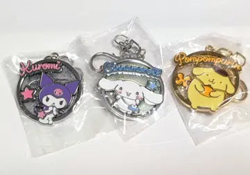 산리오 키라키라 투명 메탈 참 쿠로미 시나모롤 폼폼푸딩 3종