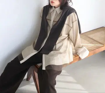 hellam 레이어드 디자인 오버 사이즈 셔츠