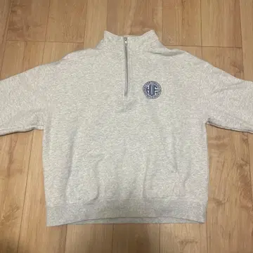 HUF 하프 지퍼