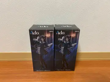 라운드원 한정판 Ado 피규어 Winter ver. 2체 세트