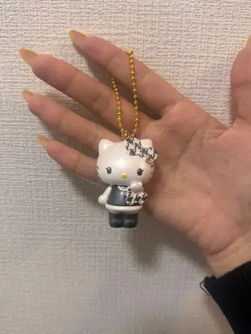 헬로키티 시크릿 마스코트 참 흑백 걸리시 피규어