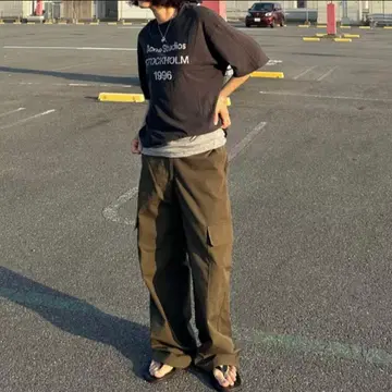 완판 새상품급 ok.soon 카고 팬츠 로우라이즈 1 카키 옥순