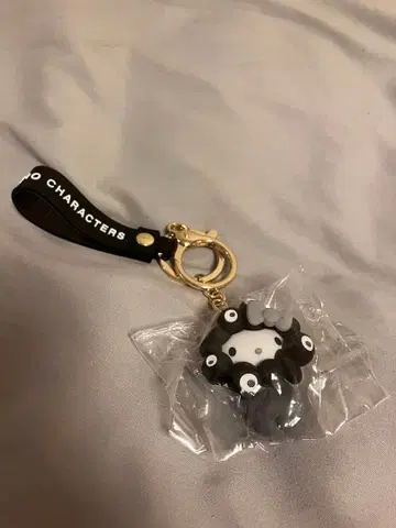 산리오 키링 쿠로미 나리키리 키티