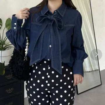 prose verse [ 미사용 새상품 ] 보타이 리본 데님 블라우스 L