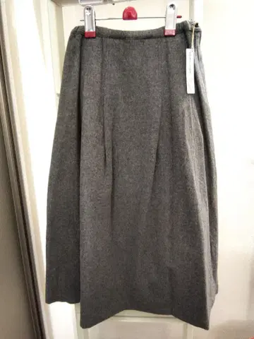 [ 새상품!! ] Natural Laundry*울 스커트 M 사이즈