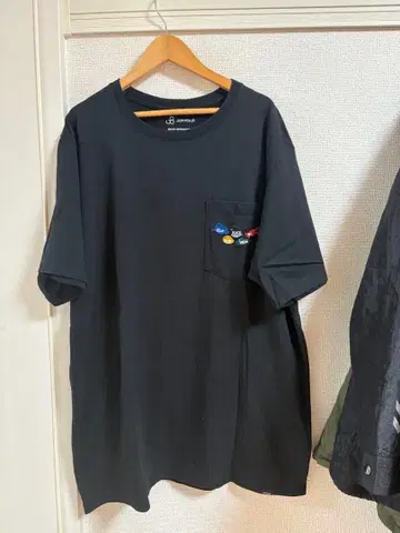 Johnbull 블랙 포켓T셔츠