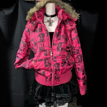 헤이세이 초기 갸루 Y2K 그런지 다크코어 퍼 다운 자켓 짧은 기장