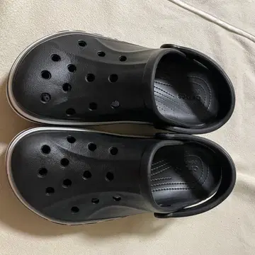 Crocs 클로그 샌들 블랙