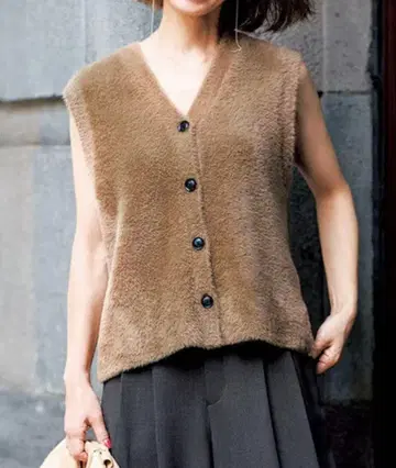 안피로 나일론 샤기 베스트 이번 시즌